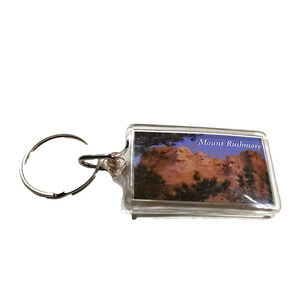 Mount Rushmore Acrylic Keychain Souvenir
